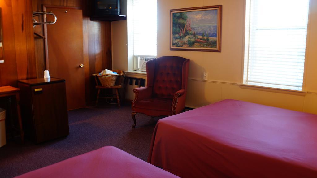 Harbor Haus Inn & Suites Hermann Camera foto