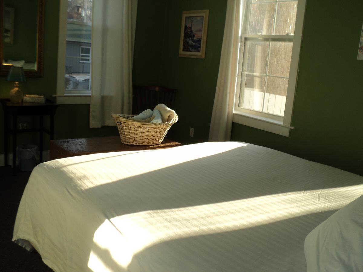 Harbor Haus Inn & Suites Hermann Esterno foto